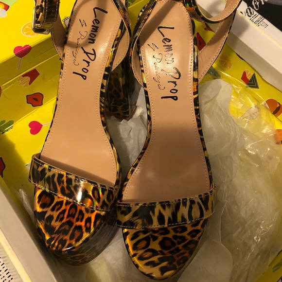 Leopard Freema Platform Heels - Picture 5 of 7